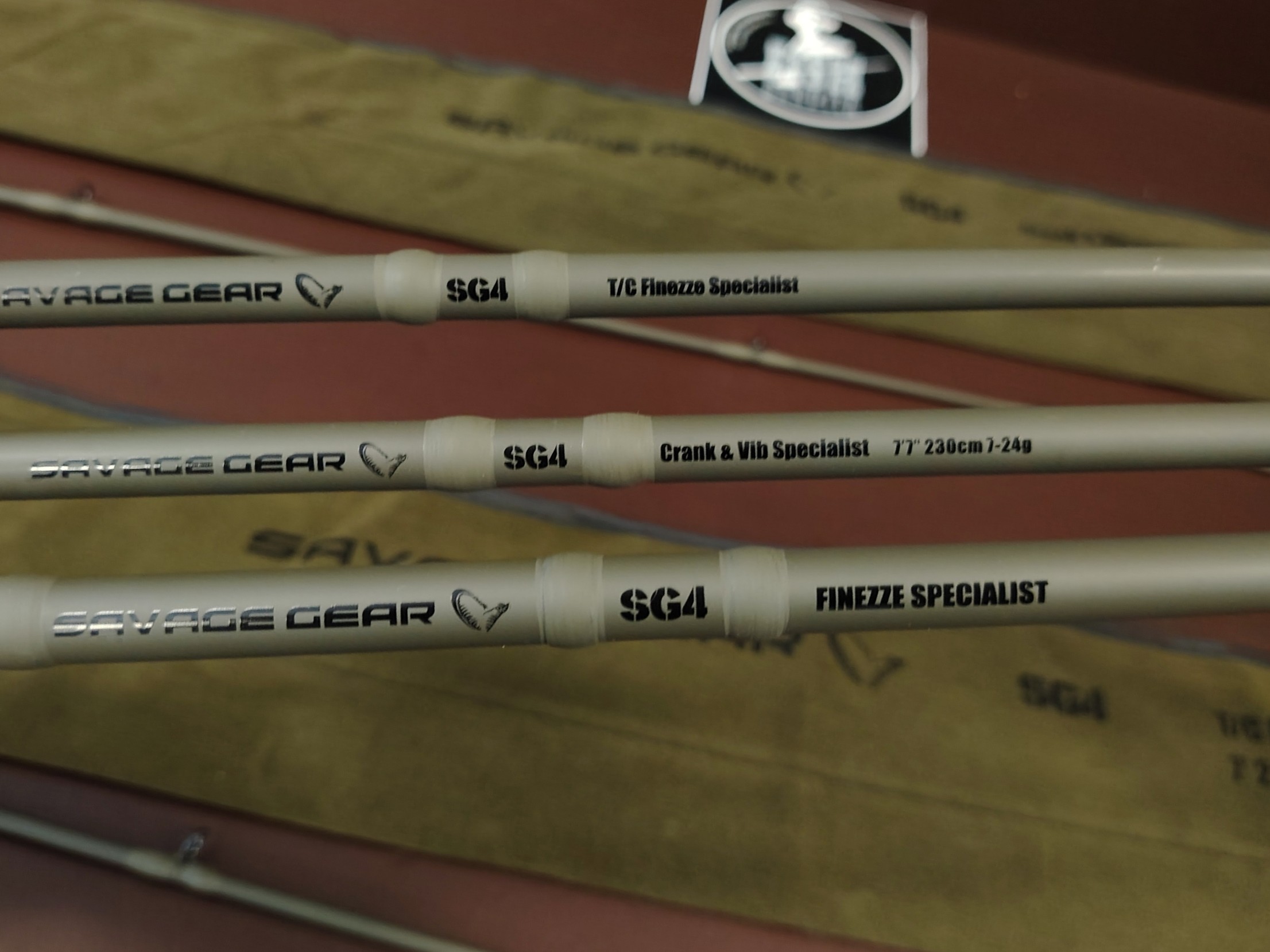 Savage Gear Sg4 Finezze Specialist 208 3-10g / 213 7-21g pergető botok