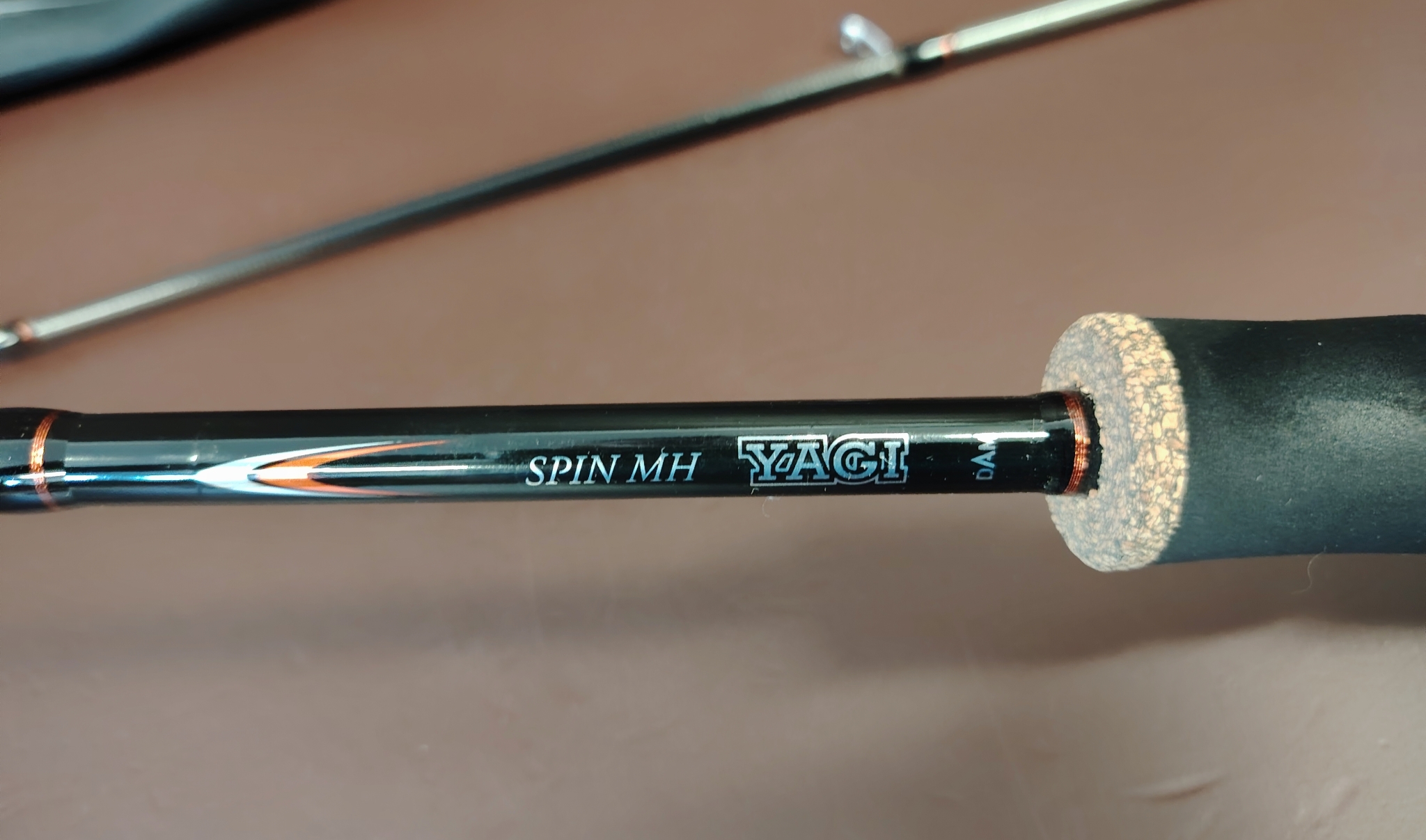 DAM SPIN XH YAGI 220 42-120G / SPIN MH YAGI 198 15-53g / 220 15-53g