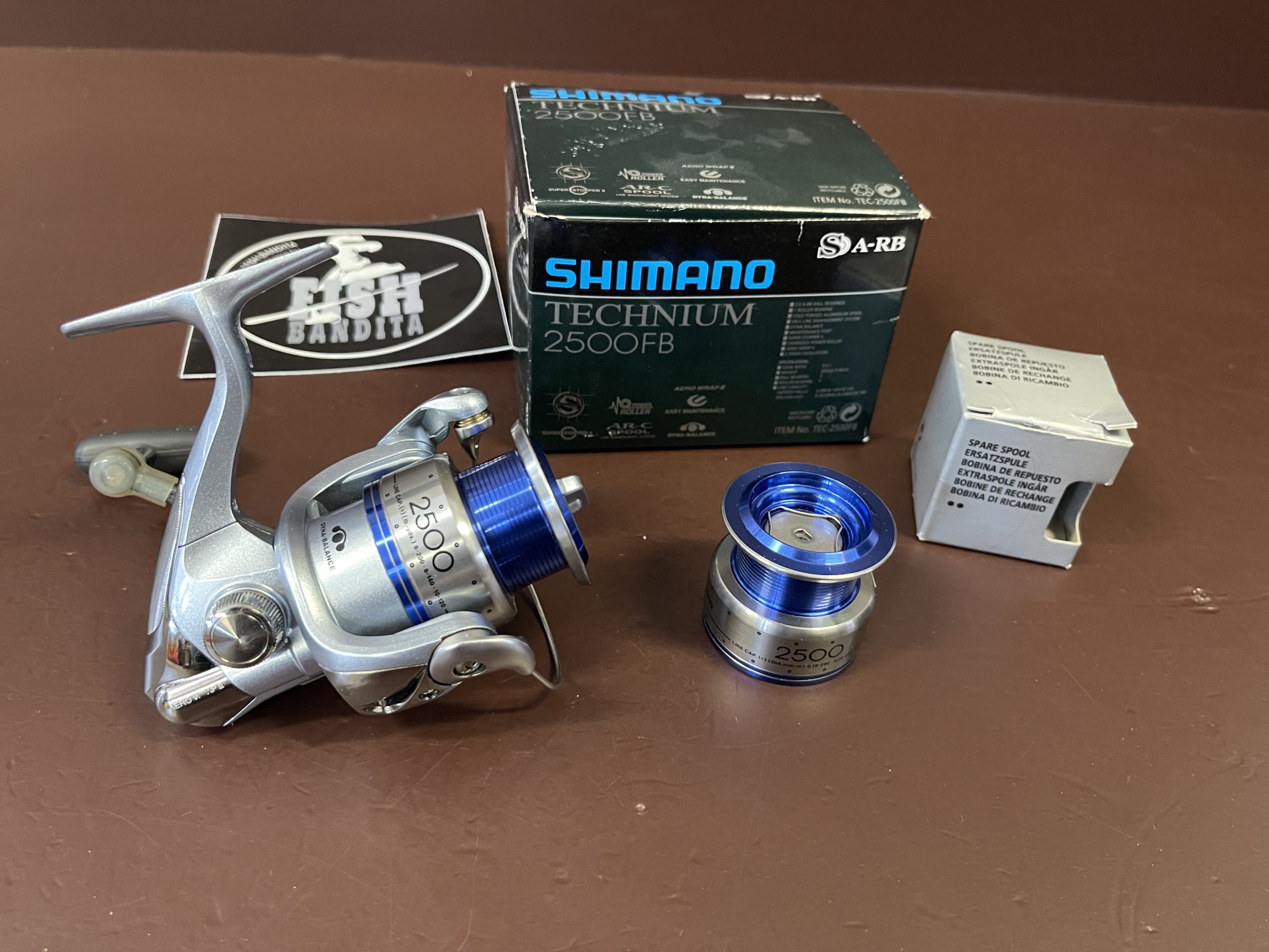 Shimano Technium 2500FB orsó
