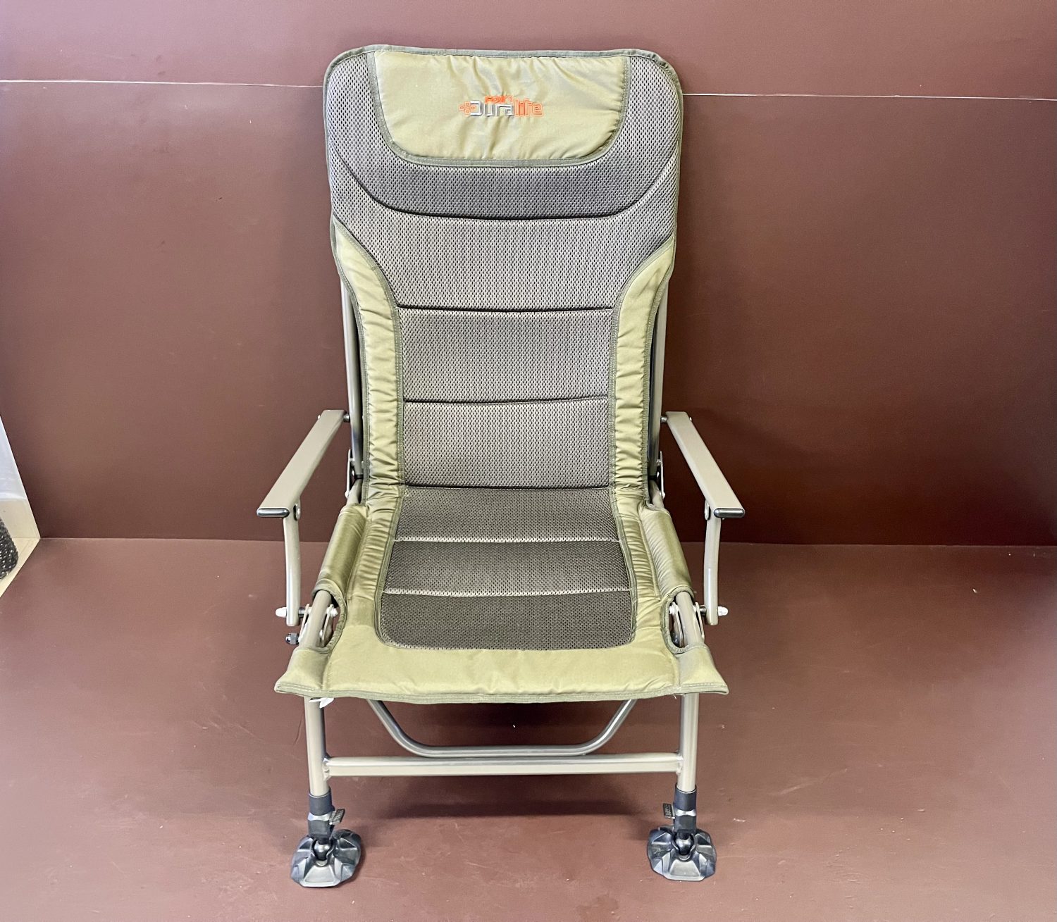 Fox Duralite XL Chair erős szék 180kg (3,5kg)