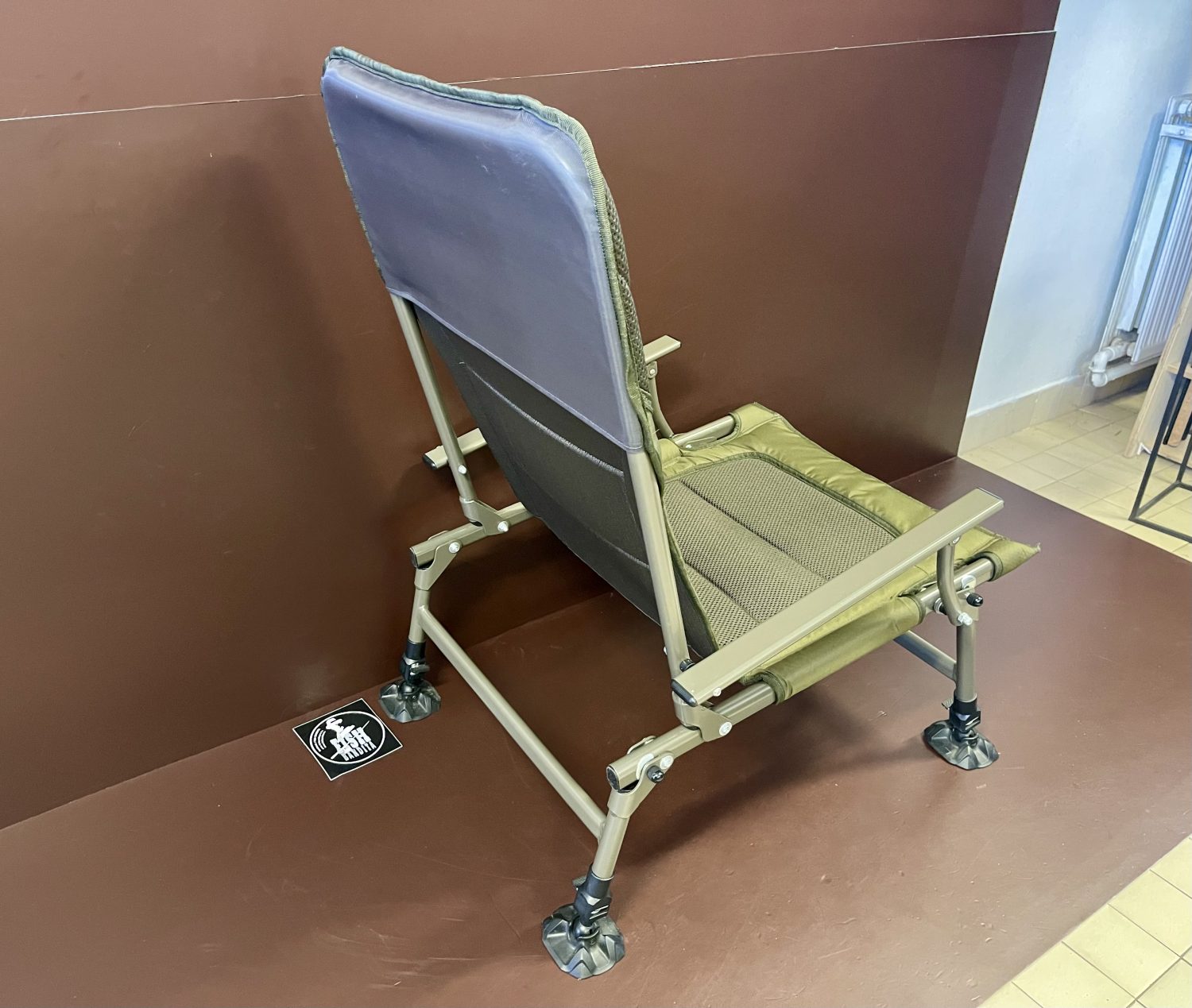 Fox Duralite XL Chair erős szék 180kg (3,5kg) - Image 3